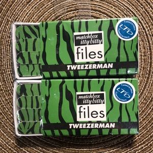 Tweezerman Matchbox Itty Bitty Nail Files